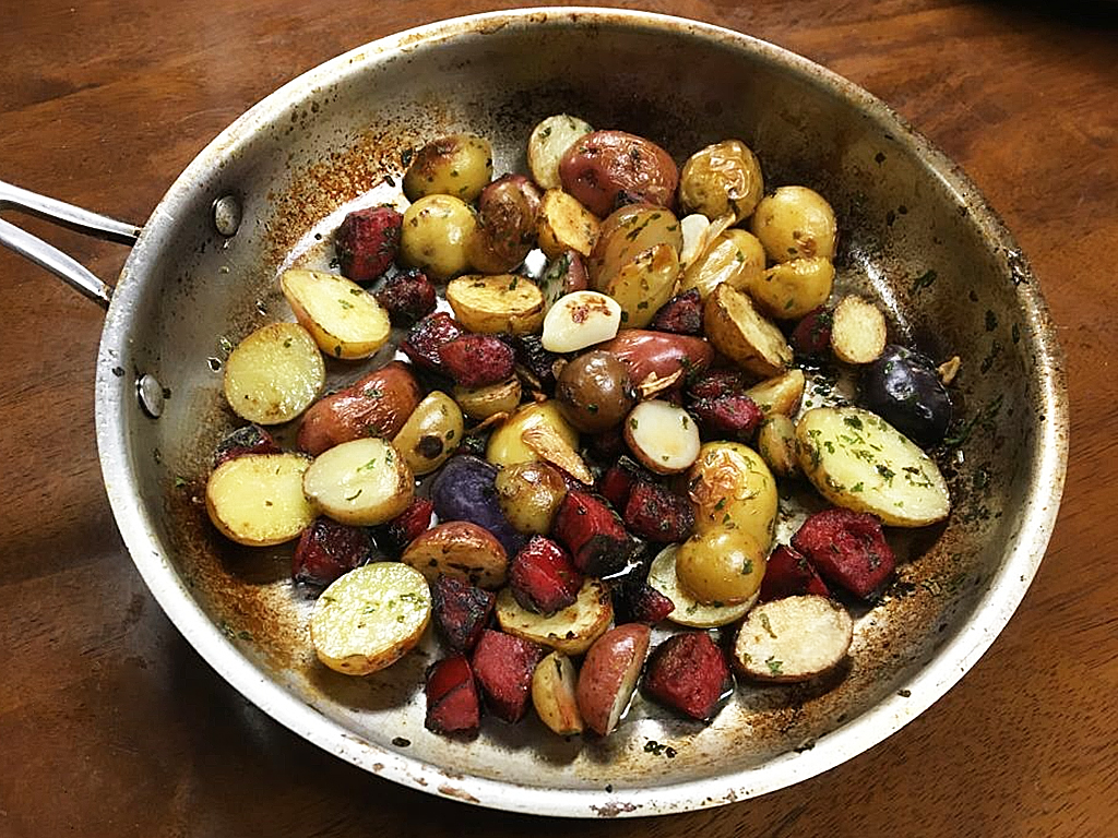 Skillet Chinese Sausage with Oven Roasted Potatoes and Onions | DiLuigi Foods